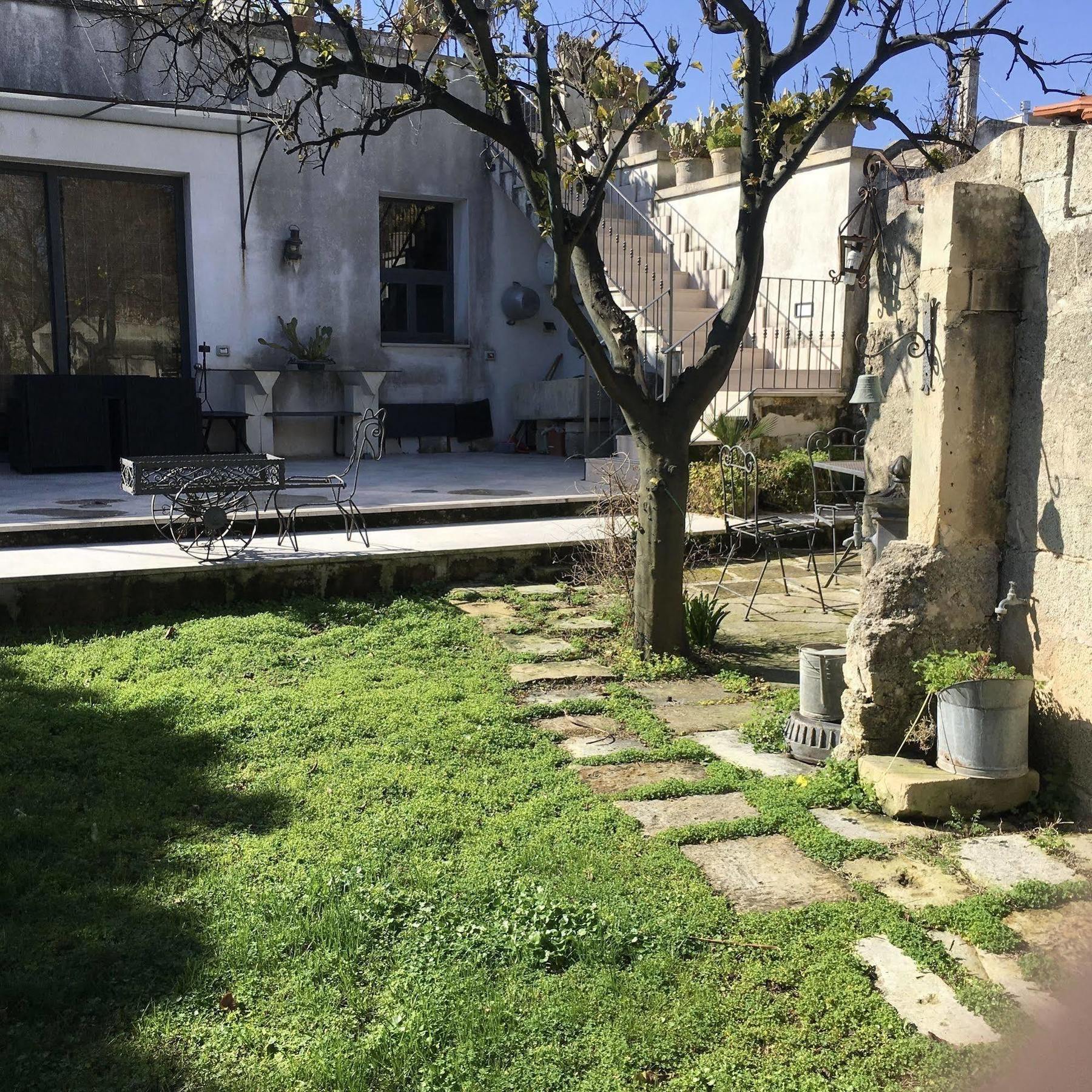 칼리메라 Palazzo Sabella Tommasi 빌라 외부 사진